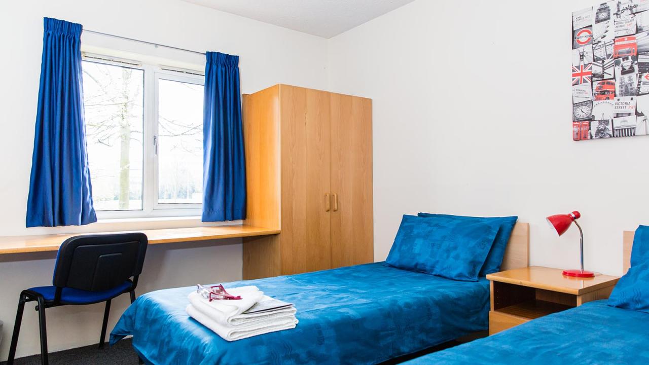 Twin room
